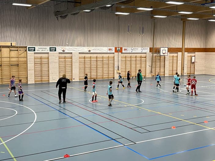 https://fotball-iv.azurewebsites.net/publishedmedia/k1glecqwxeusqupbzzcg/futsal2.jpg