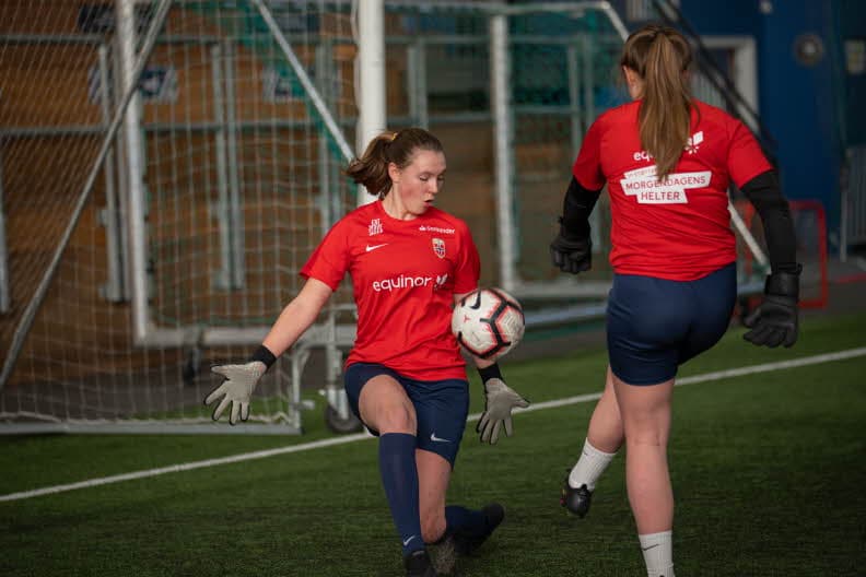 Søk på UEFA Keepertrener B